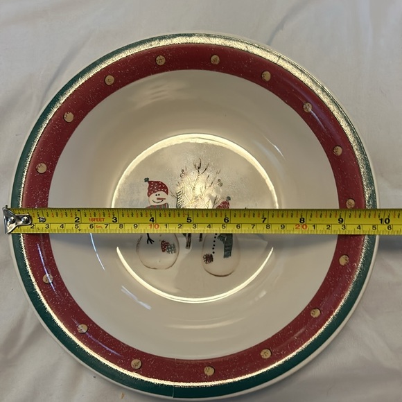Royal Seasons Stoneware, snowmen, serving bowl. 10” - Picture 7 of 7